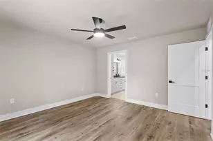 8541 NE 105th Ave, Bronson, FL 32621 - Photo 17