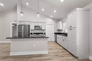 8541 NE 105th Ave, Bronson, FL 32621 - Photo 9