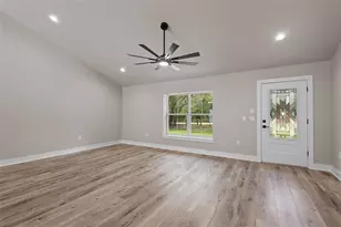 8541 NE 105th Ave, Bronson, FL 32621 - Photo 11