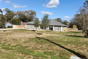 551 NE 61st Terrace, Ocala, FL 34470 - Photo 1