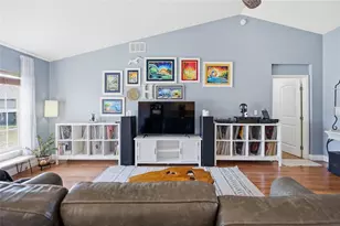 13025 NE 7th Ln, Silver Springs, FL 34488 - Photo 7