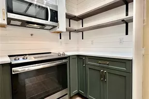 1629 NW 40th Terrace, Gainesville, FL 32605 - Photo 9