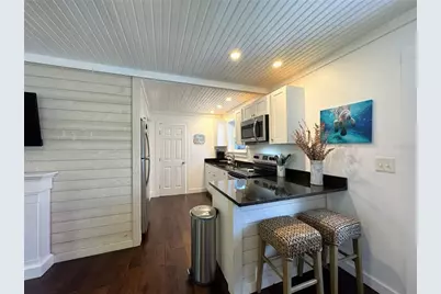 222 NE 1st Avenue, Crystal River, FL 34429 - Photo 11