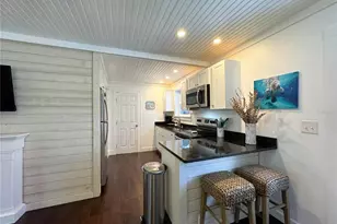 222 NE 1st Ave, Crystal River, FL 34429 - Photo 11