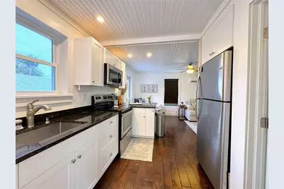 222 NE 1st Avenue, Crystal River, FL 34429 - Photo 11