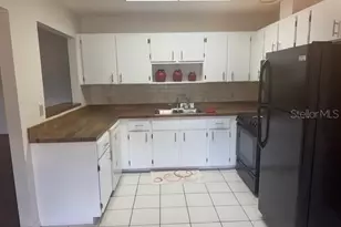 21506 SW Peach Blossom St, Dunnellon, FL 34431 - Photo 13