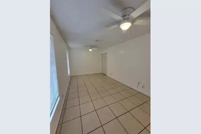 2304 NE 38th Street, Ocala, FL 34479 - Photo 7