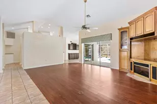 5312 Greens Dr, Lady Lake, FL 32159 - Photo 9