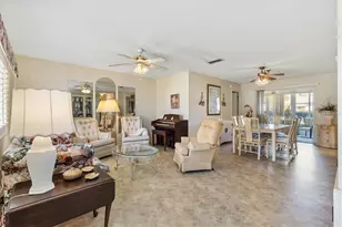 10235 SE 179th Pl, Summerfield, FL 34491 - Photo 5