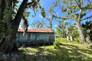823 S Warner Ave, Perry, FL 32348 - Photo 25