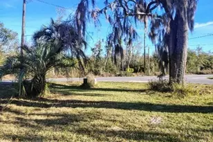 823 S Warner Ave, Perry, FL 32348 - Photo 7