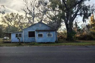 823 S Warner Ave, Perry, FL 32348 - Photo 1