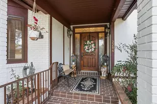 2284 SE Laurel Run Dr, Ocala, FL 34471 - Photo 3