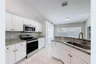 10120 SE 68th Court, Belleview, FL 34420 - Photo 11