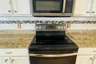 13797 SW 109th Ln, Dunnellon, FL 34432 - Photo 11