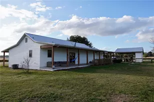 12895 NW Gainesville Rd, Reddick, FL 32686 - Photo 15