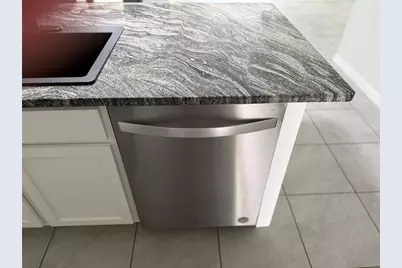 6863 SE 111th Lane, Belleview, FL 34420 - Photo 9