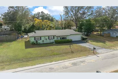 2004 NE 52nd Street, Ocala, FL 34479 - Photo 3