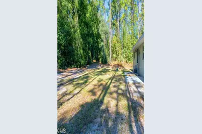 9374 N Peachtree Way, Citrus Springs, FL 34434 - Photo 9