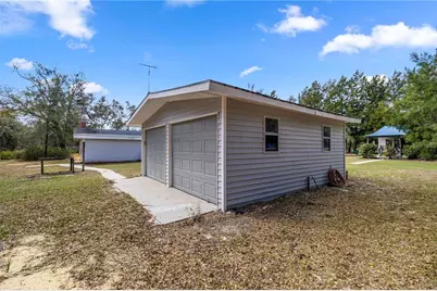 17645 NE 61st Street Road, Silver Springs, FL 34488 - Photo 5