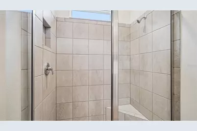 8189 Ives Place, Wildwood, FL 34785 - Photo 11