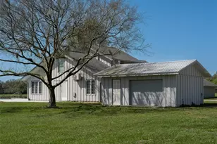 15157 NW 112th Place Rd, Morriston, FL 32668 - Photo 5