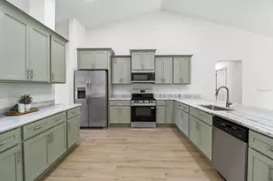 13418 Cormorant Rd, Weeki Wachee, FL 34614 - Photo 15