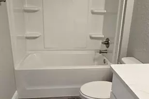 211 Oak Ln Cir, Ocala, FL 34472 - Photo 3