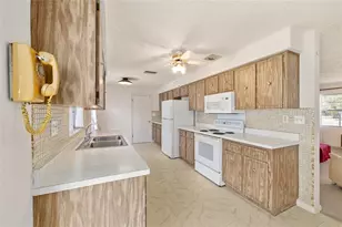 216 S Barbour St, Beverly Hills, FL 34465 - Photo 15