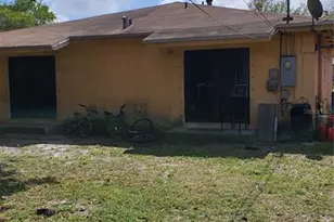 1319 Jann Ave, Opa Locka, FL 33054 - Photo 7