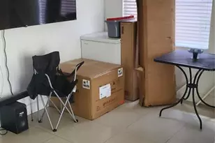 1319 Jann Ave, Opa Locka, FL 33054 - Photo 13