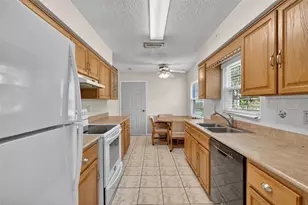 9398 SE 174th Loop, Summerfield, FL 34491 - Photo 11