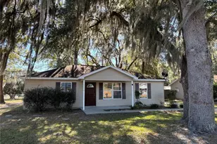 1528 NE 31st St, Ocala, FL 34479 - Photo 1