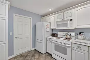 1107 Pelion Pl, The Villages, FL 32162 - Photo 17