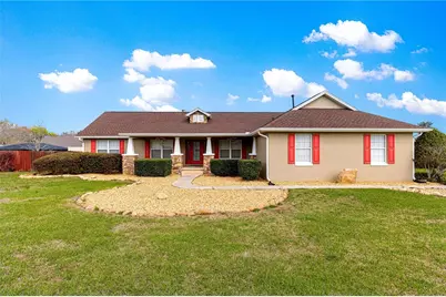 10485 SE 42nd Court, Belleview, FL 34420 - Photo 1