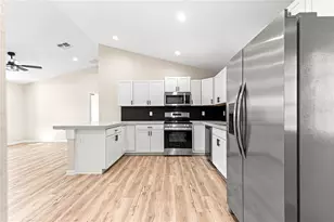 10561 SE 147th Pl, Summerfield, FL 34491 - Photo 33