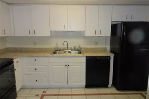 8216 Fairways Cir, Ocala, FL 34472 - Photo 5