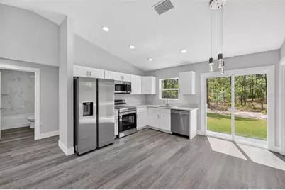 24277 NW Geranium Avenue, Dunnellon, FL 34431 - Photo 9