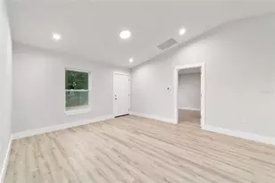 24277 NW Geranium Ave, Dunnellon, FL 34431 - Photo 11