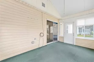 2604 Privada Dr, The Villages, FL 32162 - Photo 25