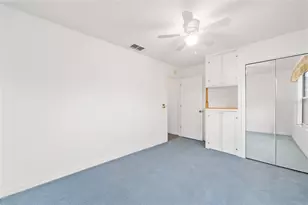 2604 Privada Dr, The Villages, FL 32162 - Photo 23