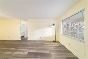 8575 SW 90th Ln, Ocala, FL 34481 - Photo 17