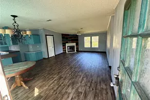 15275 NE 238th St, Fort Mc Coy, FL 32134 - Photo 3