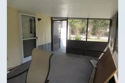 18640 SE 22nd Lane, Silver Springs, FL 34488 - Photo 9