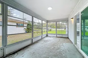 20174 SW Rainbow Lakes Blvd, Dunnellon, FL 34431 - Photo 29