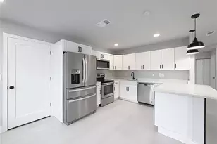 20174 SW Rainbow Lakes Blvd, Dunnellon, FL 34431 - Photo 7