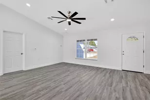 6052 SW 209th Avenue, Dunnellon, FL 34431 - Photo 3