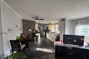 15594 NE 233rd Pl, Fort Mc Coy, FL 32134 - Photo 13