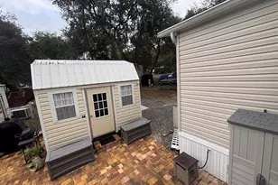 25235 NE 143rd Pl, Salt Springs, FL 32134 - Photo 13