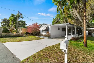 942 Cr 461, Lake Panasoffkee, FL 33538 - Photo 27